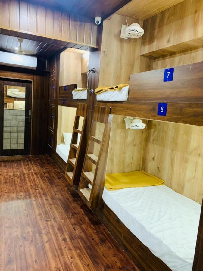 City Stay Ac Deluxe Hostel Мадгаон Екстер'єр фото